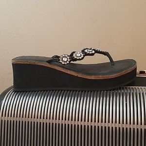 SKECHERS Blk & Faux Rhinestone Wedge Thong Sandals. | Sz 8